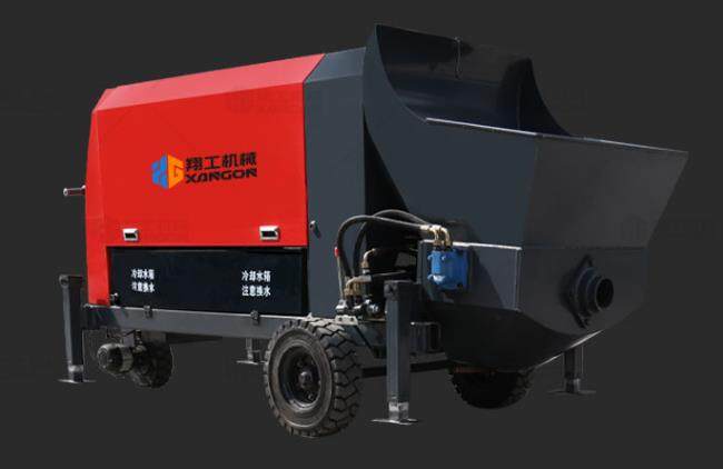 混凝土輸送泵雙控操作模式，靈活使用